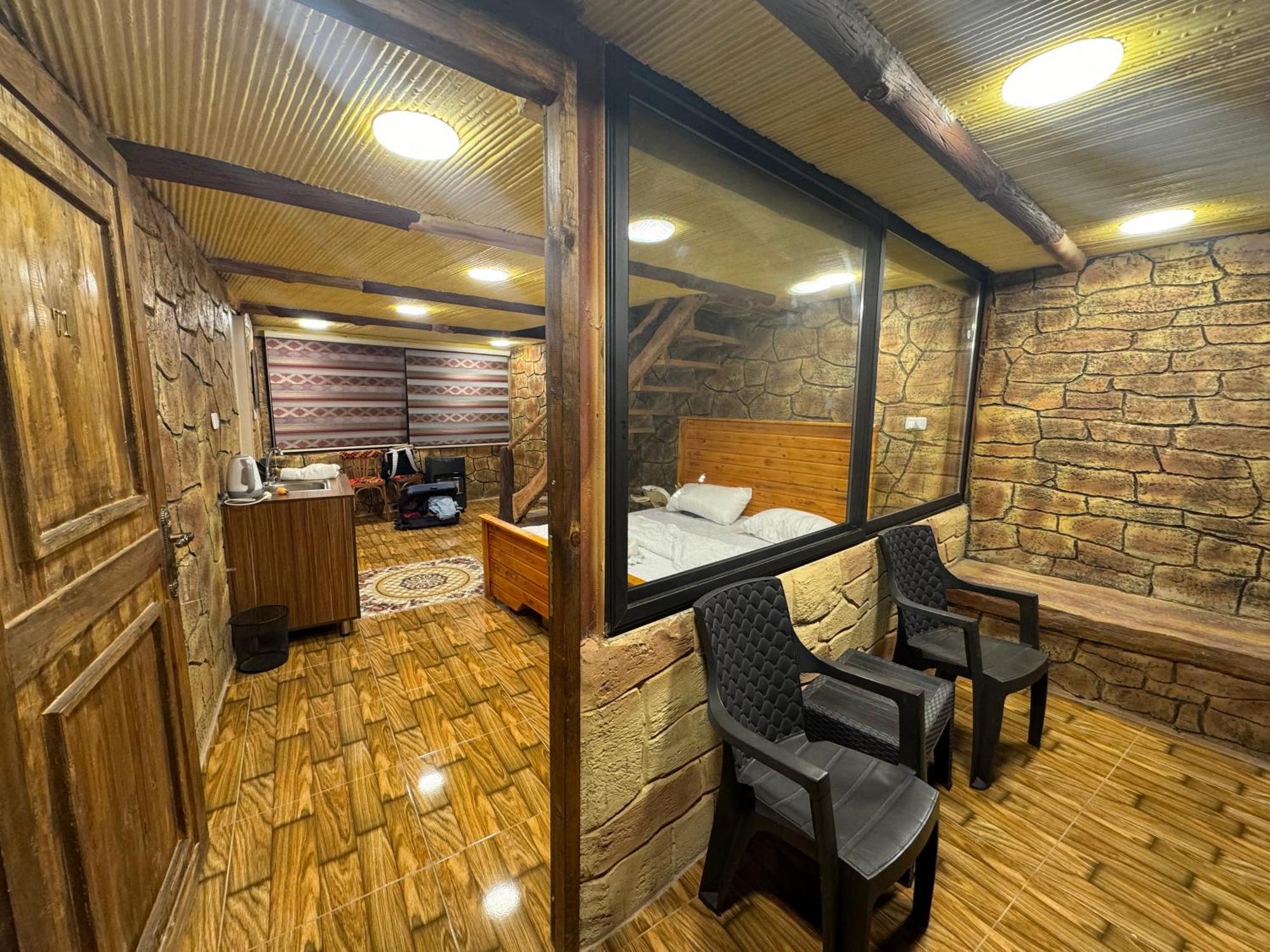 Dana Tower Hotel Szoba fotó